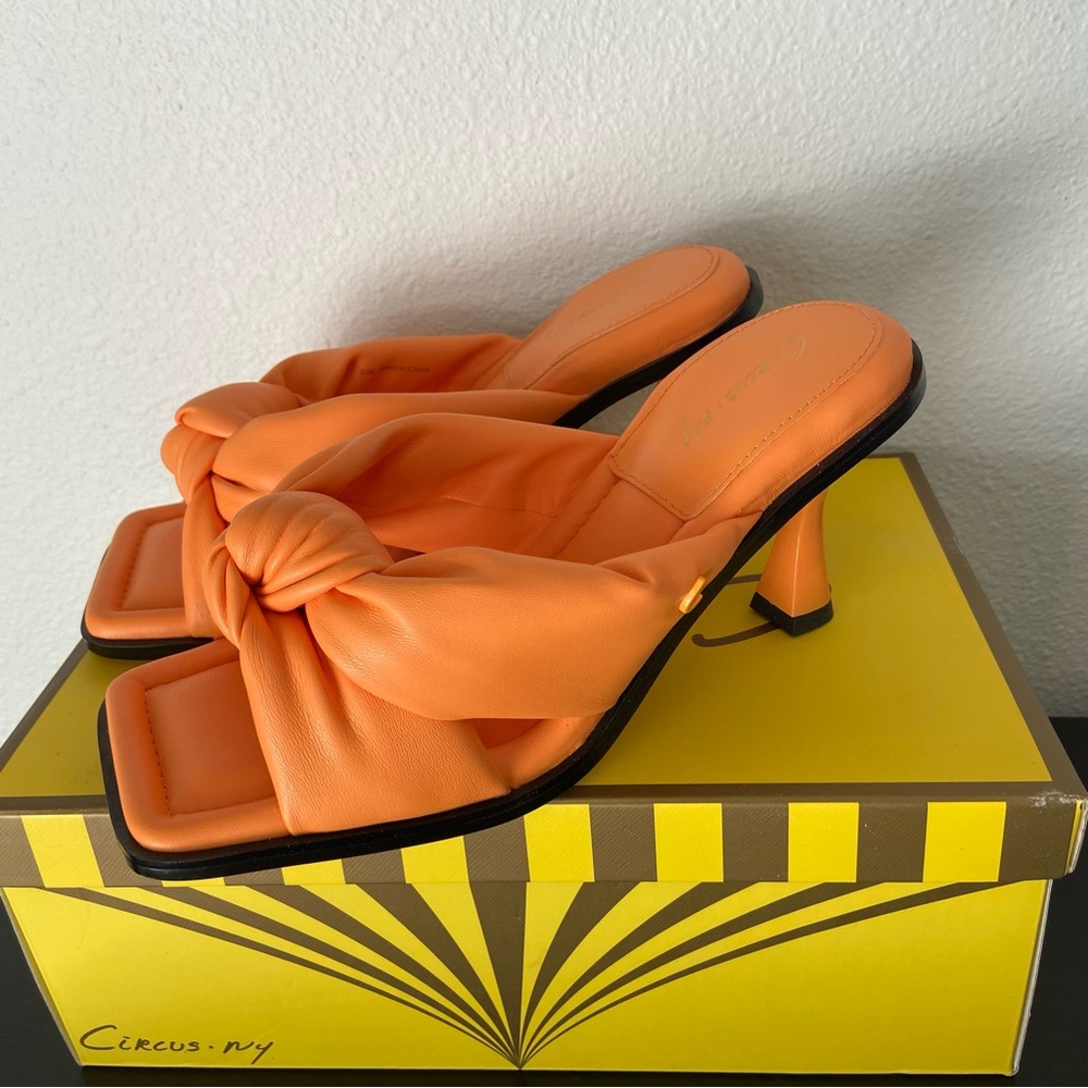 NIB Circus Sam Edelman Orange Sim Square Toe Heel Sandal - Picture 2 of 8